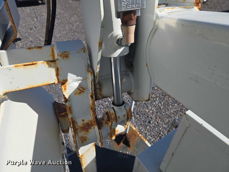 image for item YA2882 2015 Ford F450 Super Duty bucket truck