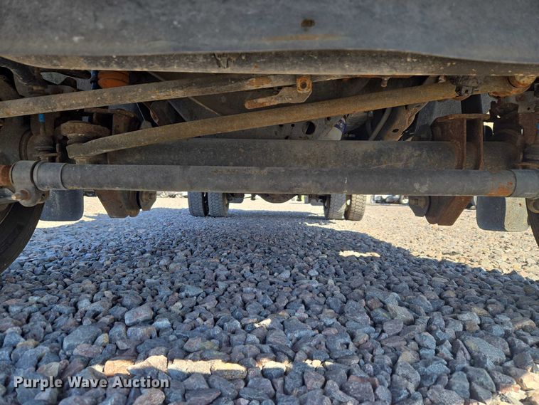 image for item YA2882 2015 Ford F450 Super Duty bucket truck