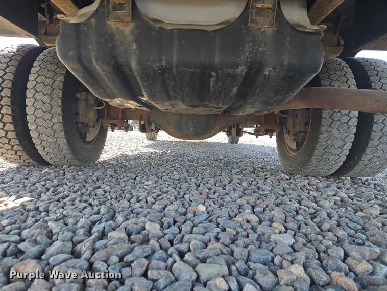 image for item YA2882 2015 Ford F450 Super Duty bucket truck