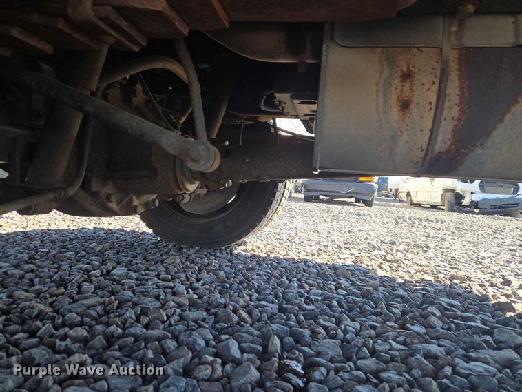 image for item YA2882 2015 Ford F450 Super Duty bucket truck