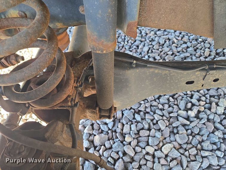 image for item YA2882 2015 Ford F450 Super Duty bucket truck