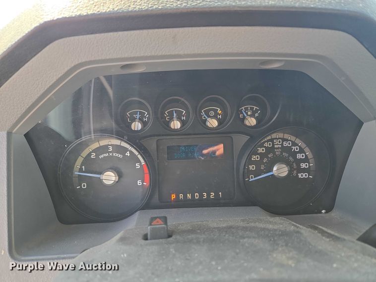 image for item YA2882 2015 Ford F450 Super Duty bucket truck