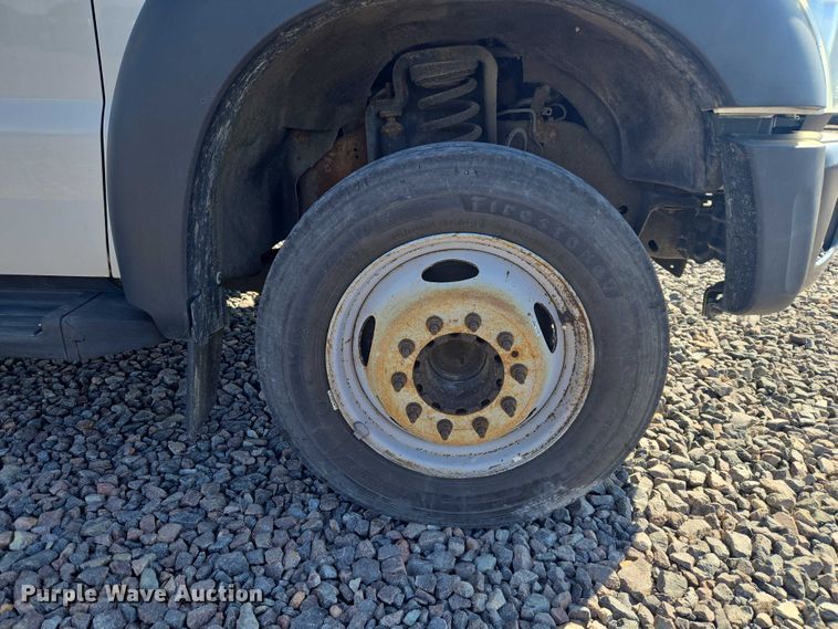 image for item YA2882 2015 Ford F450 Super Duty bucket truck