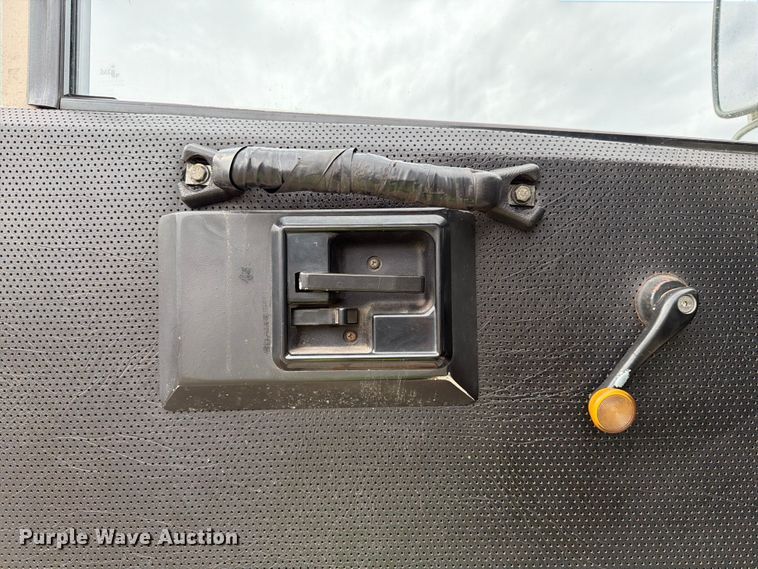 image for item YA2891 2001 Terex T340 crane