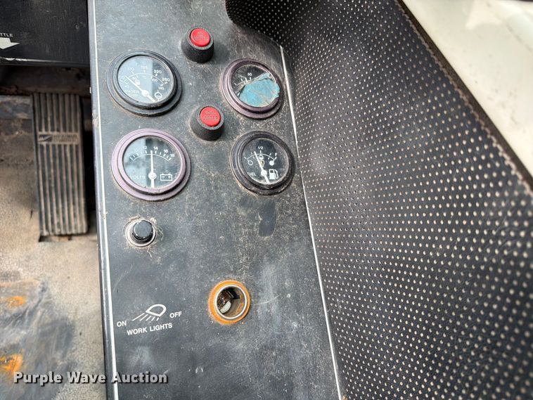 image for item YA2891 2001 Terex T340 crane