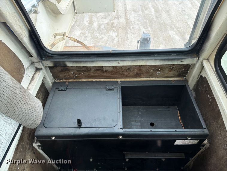 image for item YA2891 2001 Terex T340 crane