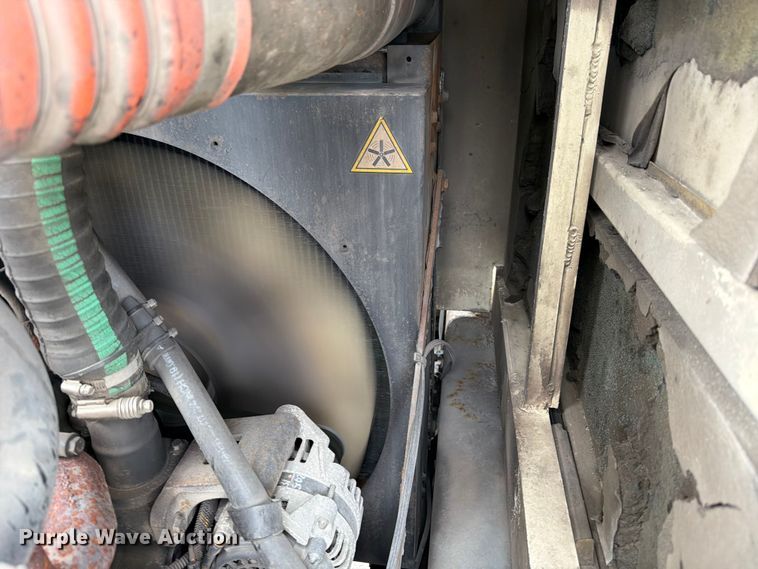 image for item YA2891 2001 Terex T340 crane