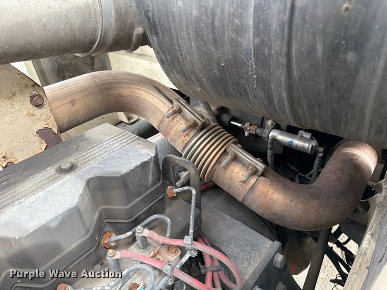 image for item YA2891 2001 Terex T340 crane