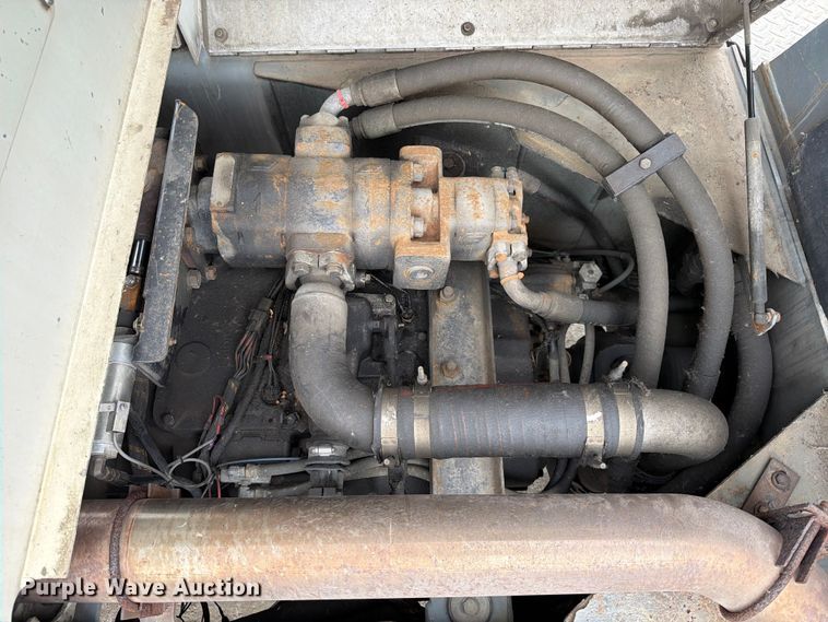 image for item YA2891 2001 Terex T340 crane