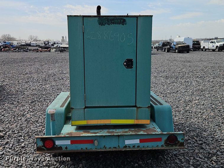 image for item YA2904 1999 Onan DGBC-3378898 generator
