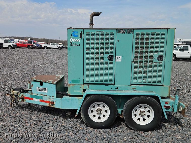image for item YA2904 1999 Onan DGBC-3378898 generator