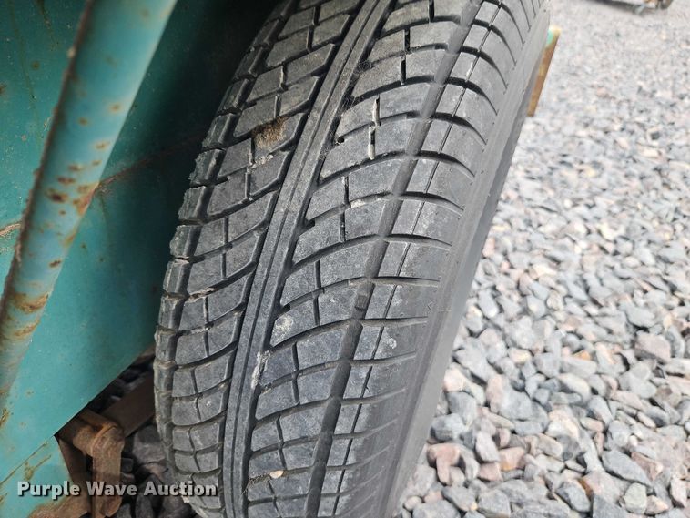 image for item YA2904 1999 Onan DGBC-3378898 generator