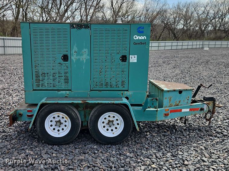 image for item YA2905 1999 Onan DGBC-3378896 generator