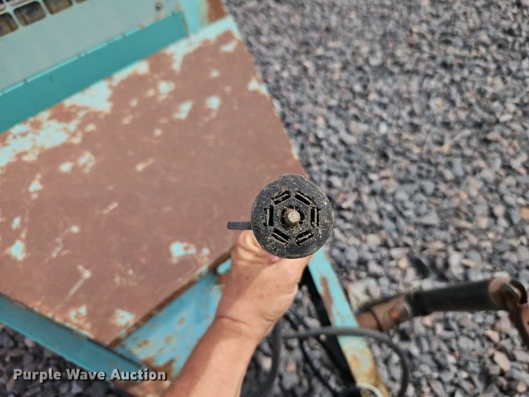 image for item YA2905 1999 Onan DGBC-3378896 generator