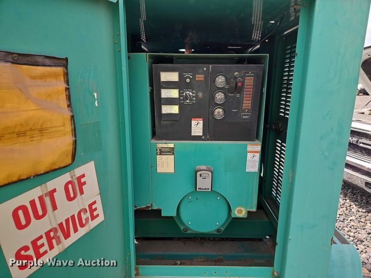 image for item YA2905 1999 Onan DGBC-3378896 generator