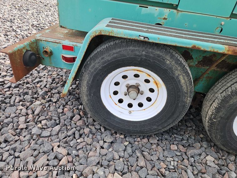 image for item YA2905 1999 Onan DGBC-3378896 generator