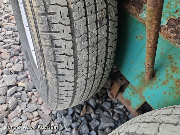 image for item YA2905 1999 Onan DGBC-3378896 generator