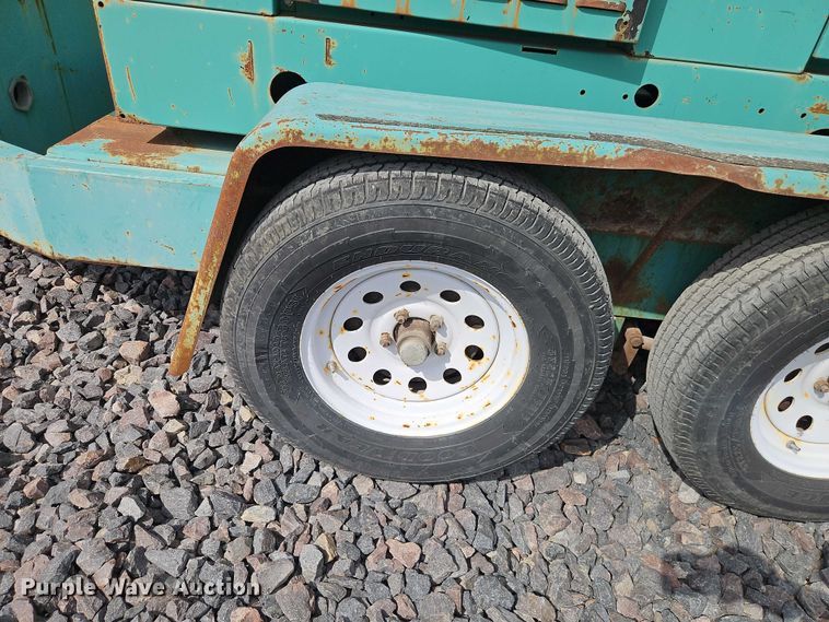 image for item YA2905 1999 Onan DGBC-3378896 generator