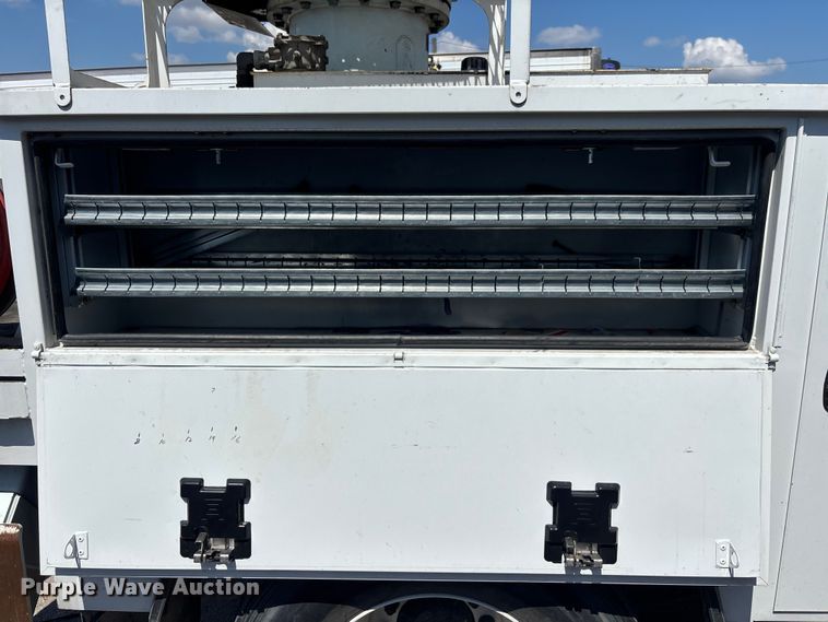 image for item YA2937 2023 Freightliner Business Class M2 digger derrick truck