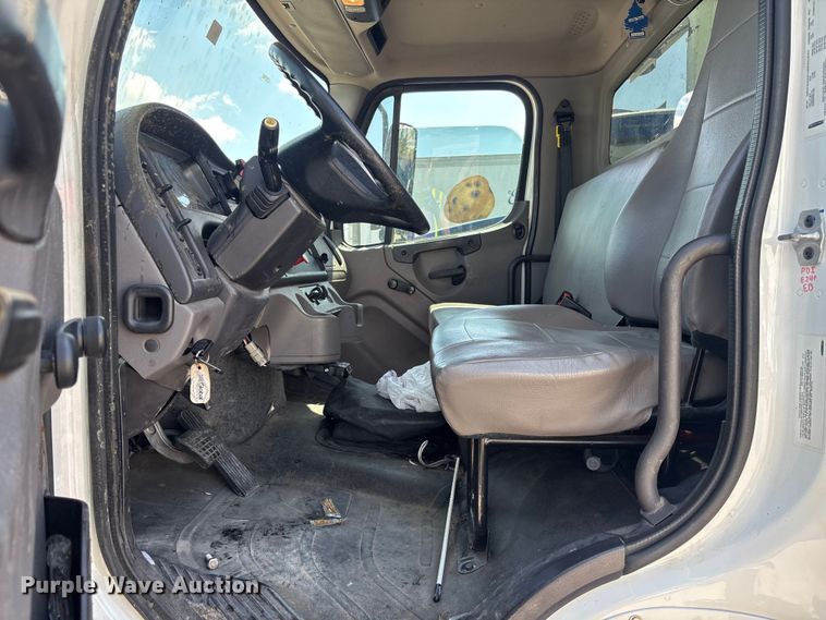 image for item YA2937 2023 Freightliner Business Class M2 digger derrick truck