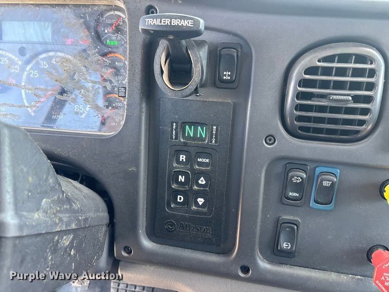 image for item YA2937 2023 Freightliner Business Class M2 digger derrick truck