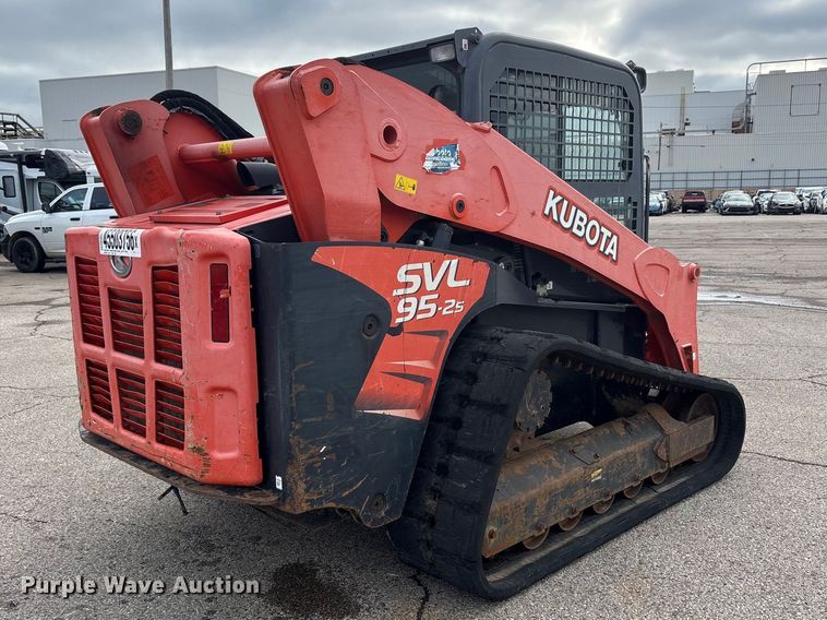 image for item YA2938 2017 Kubota SVL95-2S tracked skid steer loader