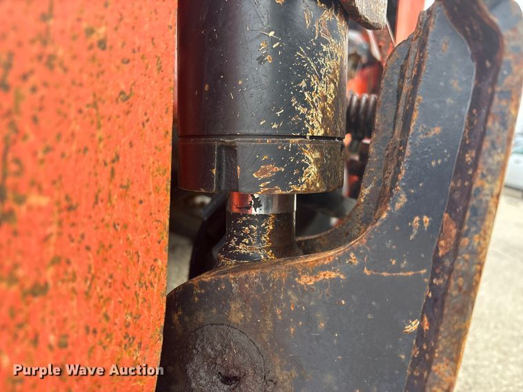 image for item YA2938 2017 Kubota SVL95-2S tracked skid steer loader