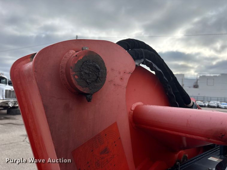 image for item YA2938 2017 Kubota SVL95-2S tracked skid steer loader