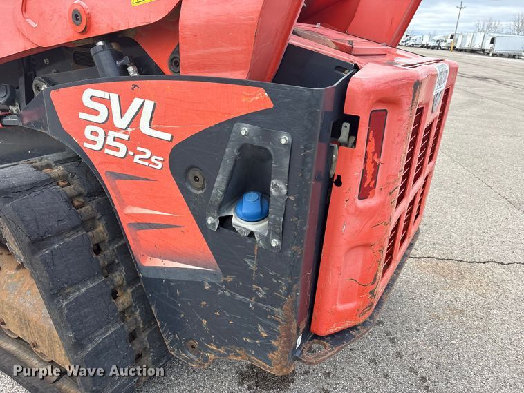 image for item YA2938 2017 Kubota SVL95-2S tracked skid steer loader