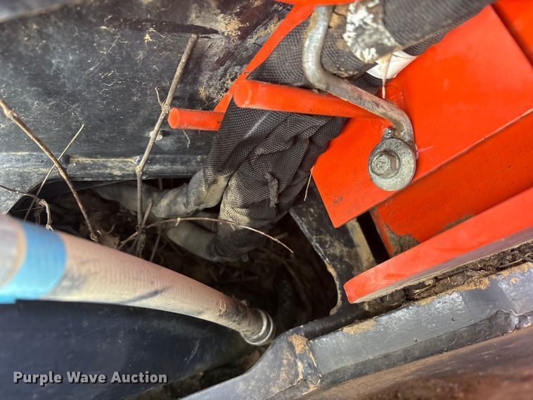 image for item YA2938 2017 Kubota SVL95-2S tracked skid steer loader