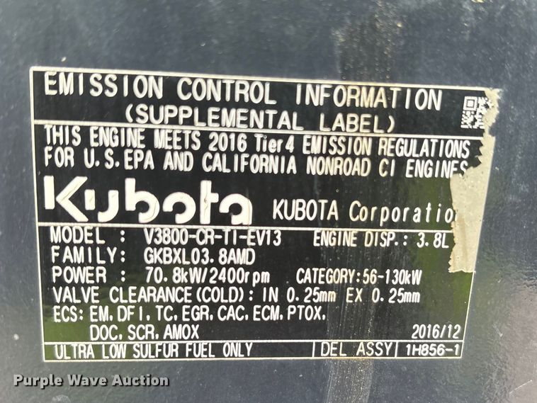 image for item YA2938 2017 Kubota SVL95-2S tracked skid steer loader