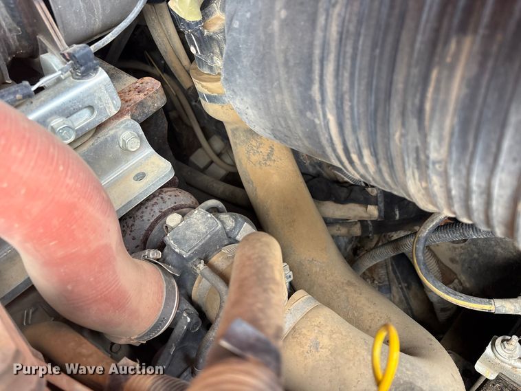 image for item YA2938 2017 Kubota SVL95-2S tracked skid steer loader