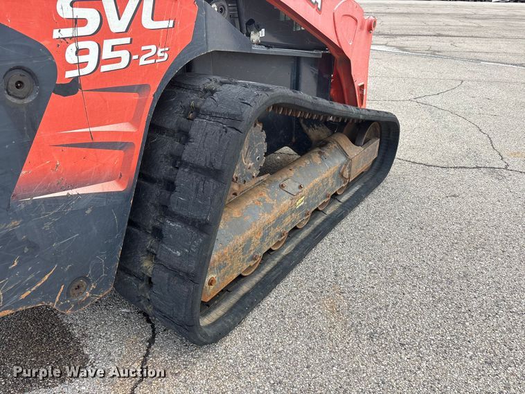 image for item YA2938 2017 Kubota SVL95-2S tracked skid steer loader