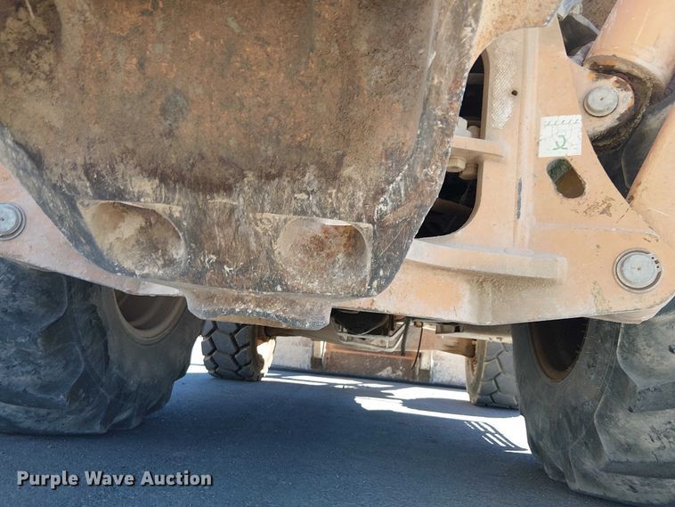 image for item YA2941 2006 Case 590 Super M II backhoe