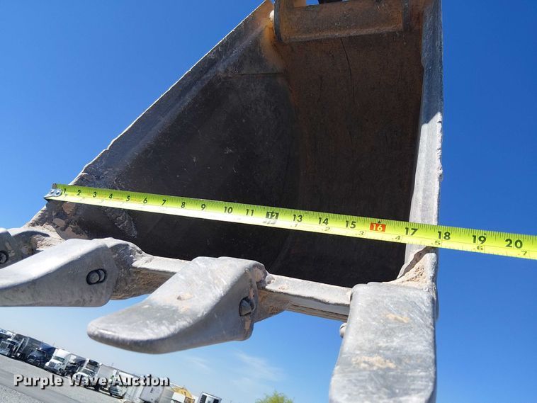 image for item YA2941 2006 Case 590 Super M II backhoe