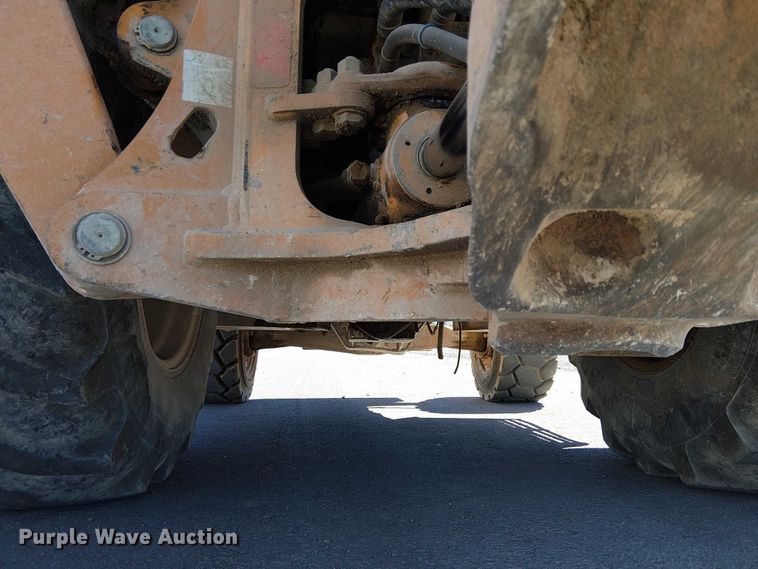 image for item YA2941 2006 Case 590 Super M II backhoe