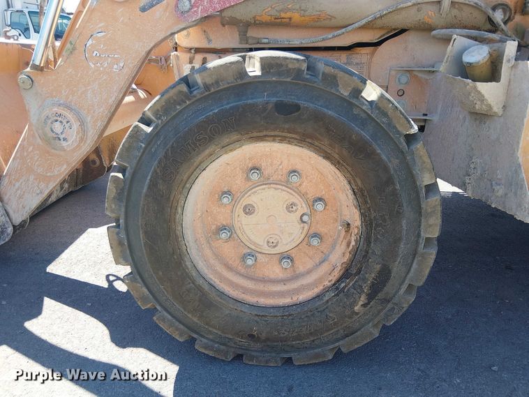 image for item YA2941 2006 Case 590 Super M II backhoe