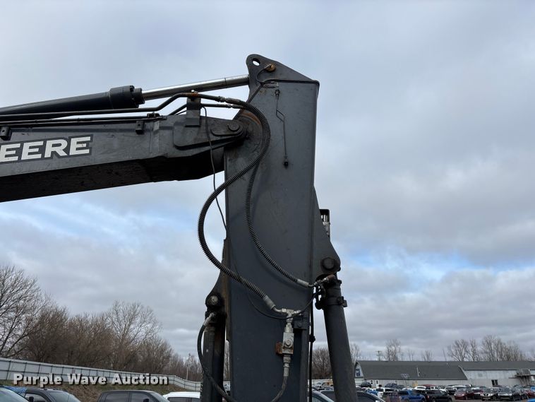 image for item YA2974 2022 John Deere 135G excavator