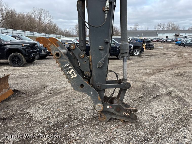 image for item YA2974 2022 John Deere 135G excavator