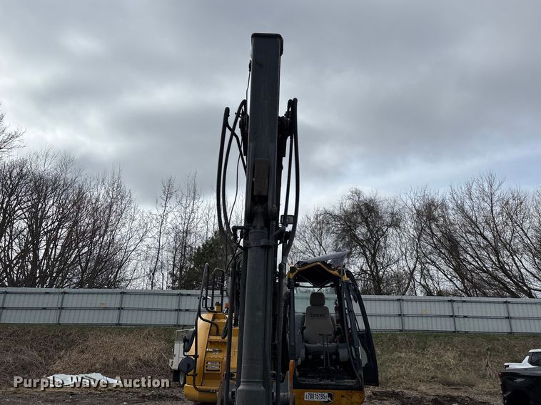 image for item YA2974 2022 John Deere 135G excavator