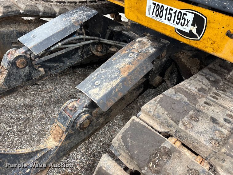 image for item YA2974 2022 John Deere 135G excavator