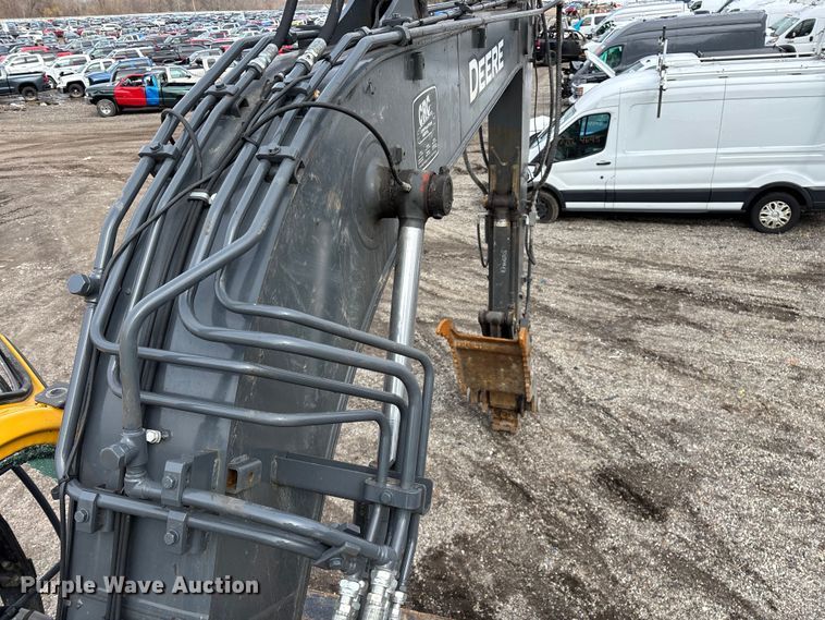 image for item YA2974 2022 John Deere 135G excavator