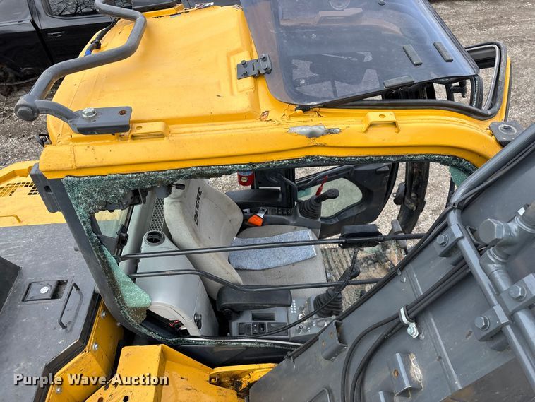 image for item YA2974 2022 John Deere 135G excavator