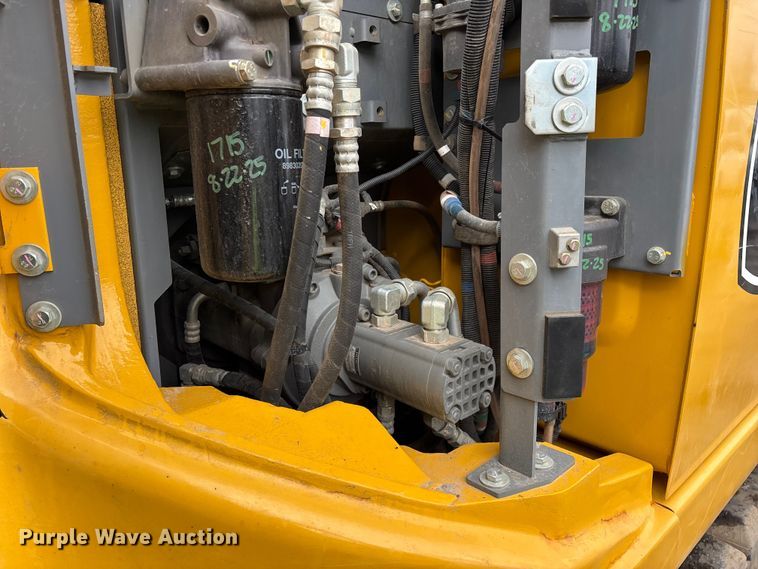 image for item YA2974 2022 John Deere 135G excavator