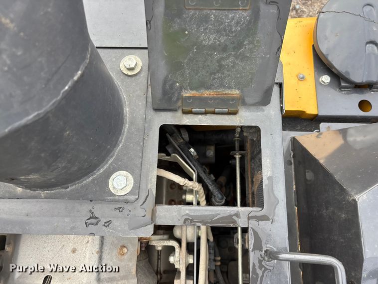 image for item YA2974 2022 John Deere 135G excavator