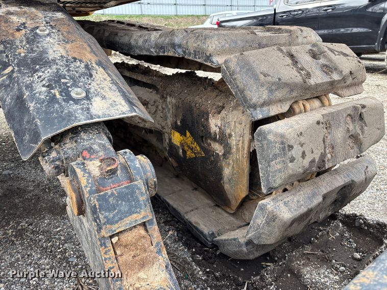 image for item YA2974 2022 John Deere 135G excavator