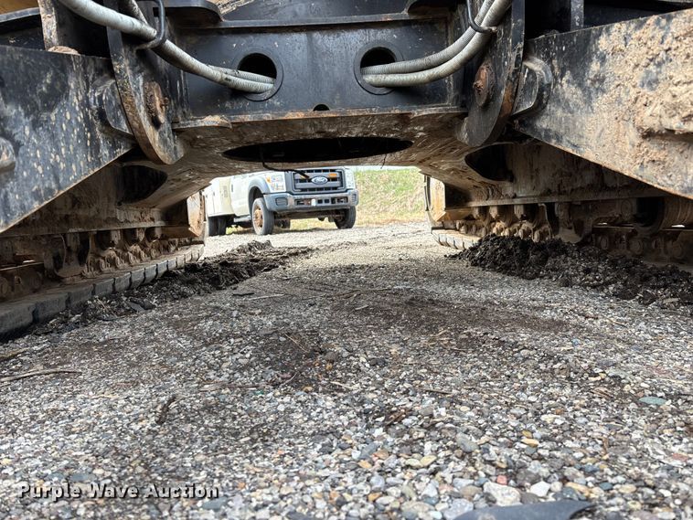 image for item YA2974 2022 John Deere 135G excavator