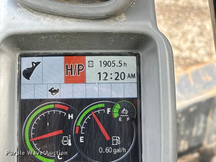 image for item YA2974 2022 John Deere 135G excavator