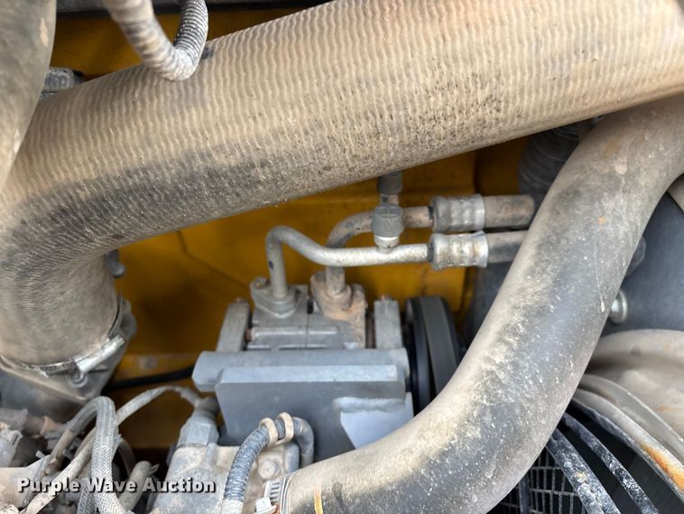 image for item YA2974 2022 John Deere 135G excavator