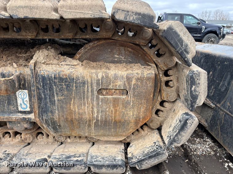 image for item YA2974 2022 John Deere 135G excavator